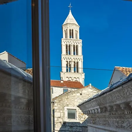 Roman Heritage Apartment Split